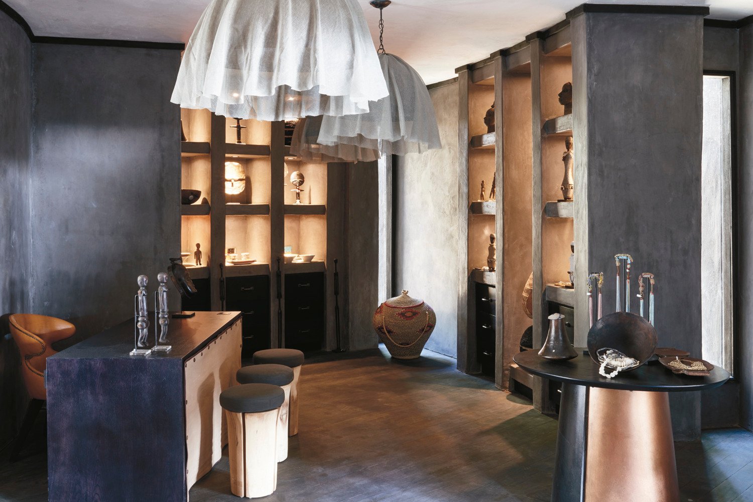 A luxury African safari lodge, characterised by design rooted in cultural nuance and bespoke details throughout.