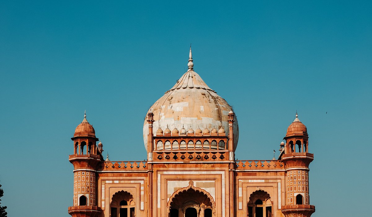 HBA New Delhi opens, followed by HBA Mumbai in 2014.