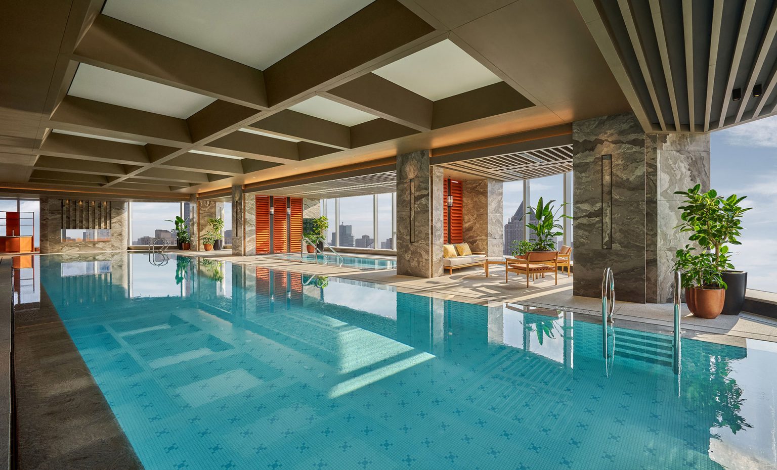 Indoor-Pool